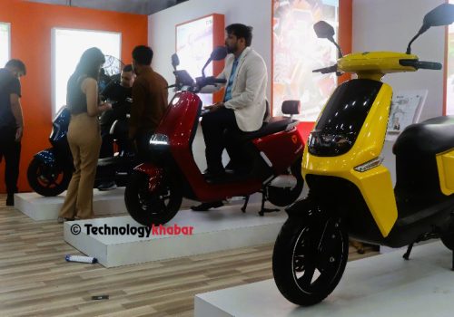 ४८ करोड २४ लाखको ४ हजार ६० इलेक्ट्रिक स्कुटर तथा मोटरसाइकल आयात