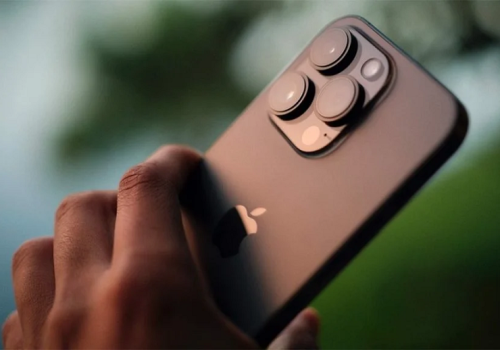 आईफोन १५ प्रो र १५ प्रो म्याक्सको सुरुवाती मूल्य १०० अमेरिकी डलरले महँगो हुने