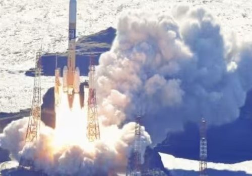 Japan launches ‘Moon Sniper’ mission   