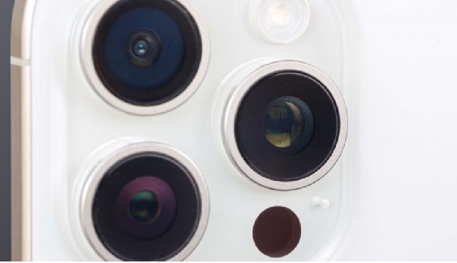 एप्पलले १६ प्रो टेलिफोटोको लागि हलुका र राम्रो मोल्डेड ग्लास प्रयोग गर्ने