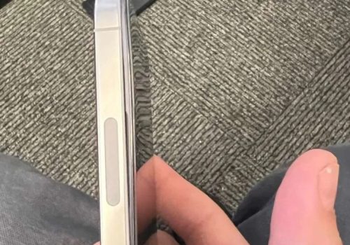 प्रारम्भिक आईफोन १५ प्रोमा ब्याट्री फुल्ने प्रयोगकर्ताहरुको गुनासो