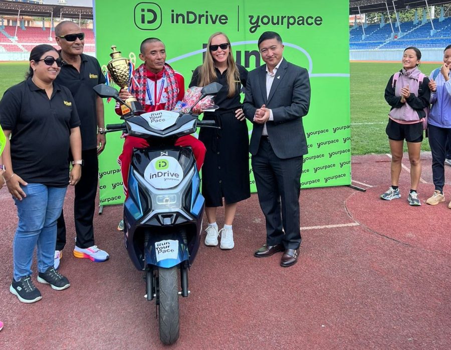 inDrive helped 600 participants prepare for the Kathmandu Marathon and gave the winner an Exciting EV Scooter