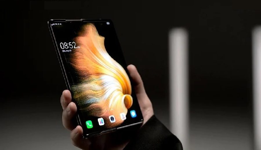 भिभो र ट्रान्ससनले अर्को वर्ष विश्वकै पहिलो रोलेबल स्क्रिन स्मार्टफोन लन्च गर्ने