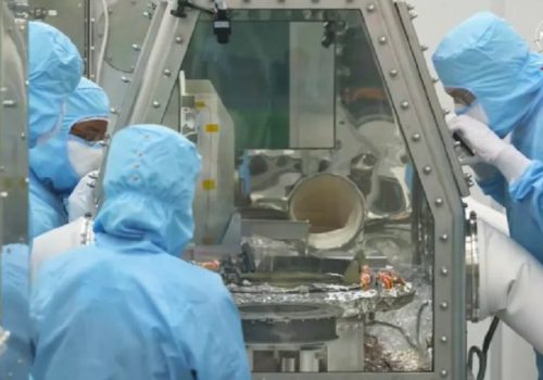 नासाले बेन्नु क्षुद्रग्रणबाट ल्याएको नमुनामा भेटियो जीवनका लागि उपयोगी कार्बन र पानी