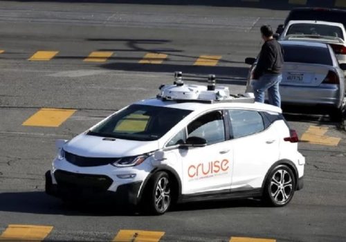 जीएमको क्रूज इकाईले क्यालिफोर्निया प्रतिबन्ध पछि सबै चालकविहीन अपरेशन निलम्बन