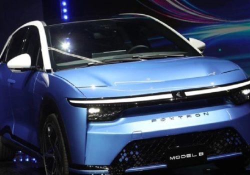 फक्सकनले सार्वजनिक गर्यो टेक डेमा नयाँ ईभीको प्रोटोटाइप