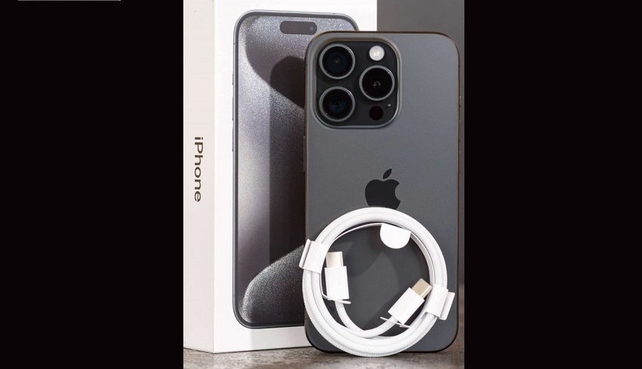 एप्पलले विकास गर्यो वायरलेस सफ्टवेयर अपडेटका लागि नयाँ इन-स्टोर डिभाइस