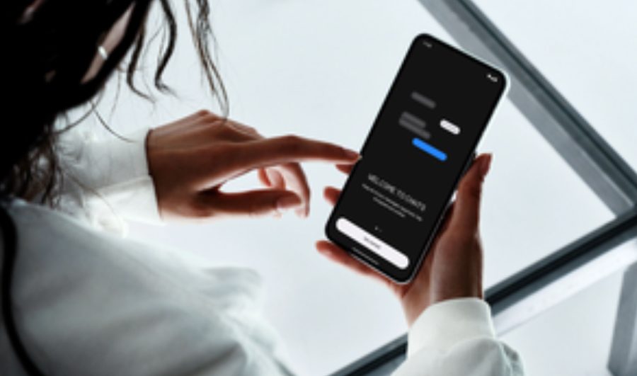 सुरक्षा चिन्ताका कारण प्ले स्टोरबाट ‘नथिङ च्याट’ हटाइयो