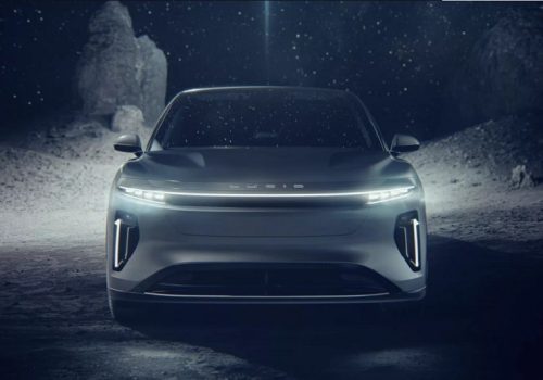 लुसिडले आफ्ना कारहरूमा एप्पल र अमेजन म्यूजिक सपाेर्ट उपलब्ध गराउने