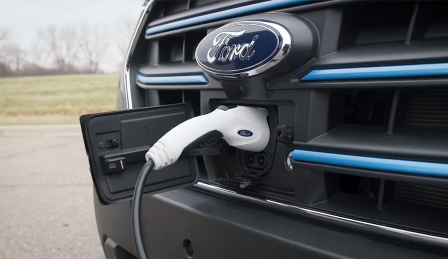 फोर्ड र एक्सेल एनर्जीले फ्लीट व्यवसायको लागि ३० हजार इभी चार्जिङ पोर्टहरू निर्माण गर्ने