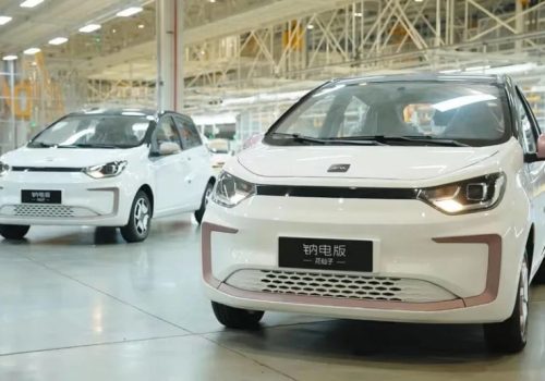 लिथियम–रहित सोडियम ब्याट्री भएको पहिलो इलेक्ट्रिक गाडी जनवरीदेखि सडकमा