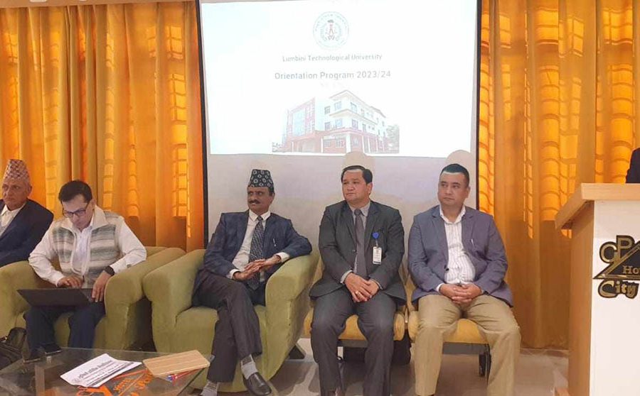 लुम्बिनी प्राविधिक विश्वविद्यालयका पहिलो ब्याचका विद्यार्थीलाई अभिमुखीकरण