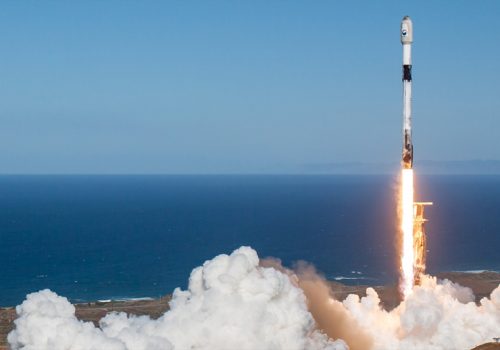 स्पेसएक्सद्वारा २३ ओटा नयाँ स्टारलिंक इन्टरनेट भूउपग्रहहरू प्रक्षेपण