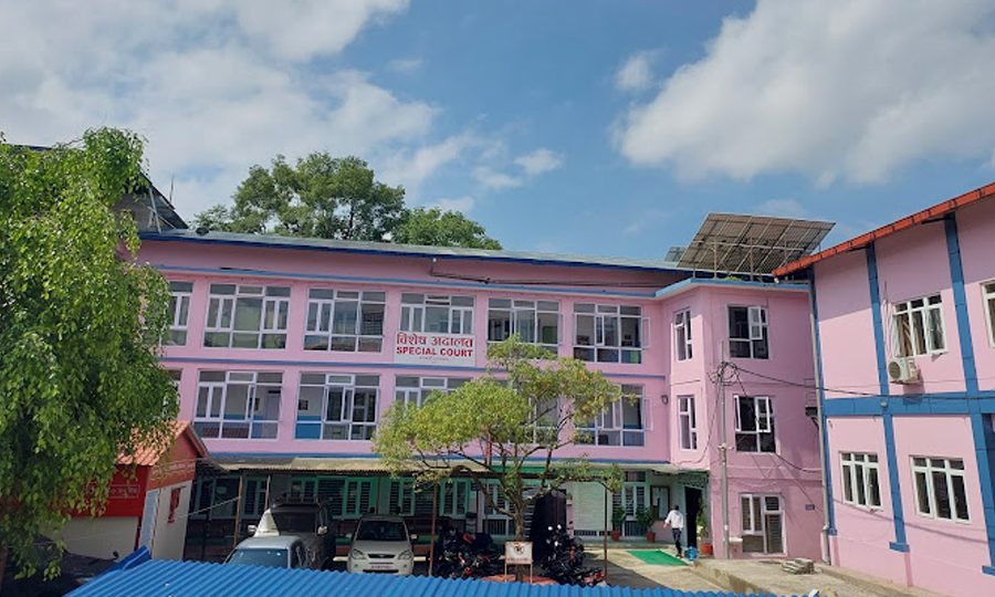 इलेक्ट्रोनिक्स इन्जिनियर जीवनप्रसाद अधिकारीको शैक्षिक प्रमाणपत्र नक्कली, भ्रष्टाचार मुद्दामा दोषी ठहर