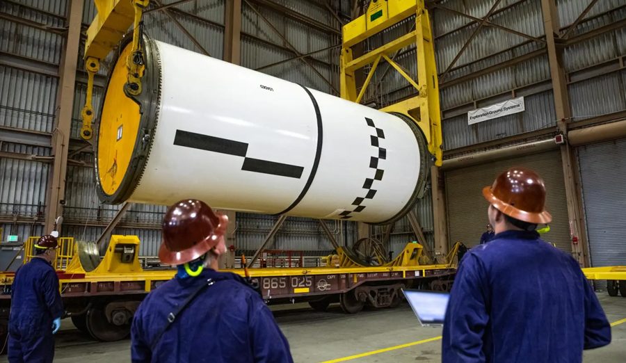 नासाले २०२४ मा प्रक्षेपणका लागि विशाल ‘आर्टेमिस २’ चन्द्र रकेट धमाधम निर्माण गर्दै