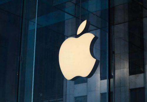 इतिहास रच्ने क्रममा एप्पल: कम्पनीको मूल्य कीर्तिमानी आंकडा नजिक