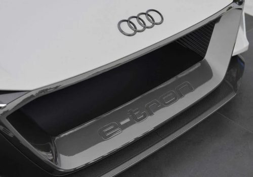 चीनमा आउडी एफएडब्लु एनईभी उत्पादन आधारले ठूलो संख्यामा उत्पादन सुरु गर्यो