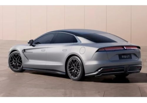 बीवाईडीको १,००० हर्सपावर मोटरसहितको याङ्गवाङ्ग यू७ स्लीक सेडान चीनमा अनावरण