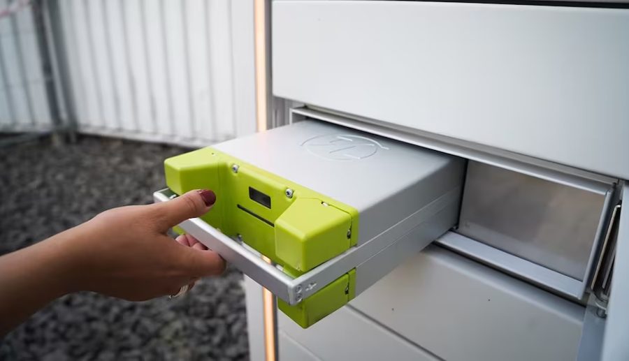 हार्वर्ड युनिभर्सिटीका अनुसन्धानकर्ताले तयार पारे १० मिनेटमा पूर्ण चार्ज हुने सोलिड स्टेट ब्याट्री