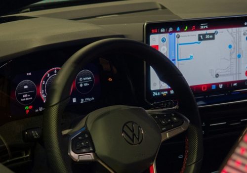 फक्सवागनको सवारी साधनमा च्याटजीपीटीको सुविधा