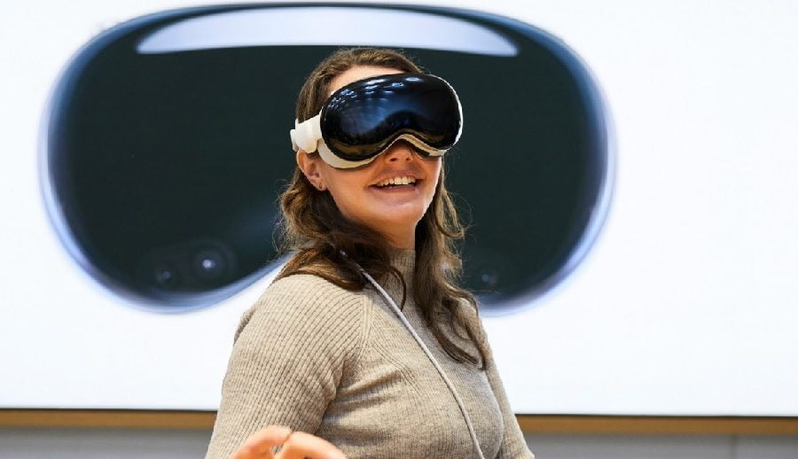 एप्पलले अमेरिका बाहिर मिक्स्ड-रियालिटी हेडसेट ‘भिजन प्रो’ बेच्ने तयारी