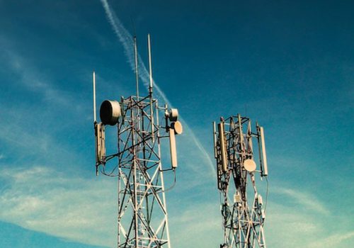 सन् २०२४ मा टेलिकम अपरेटरहरूले लगानी उल्लेखनीय रूपमा घटाएको रिपोर्ट