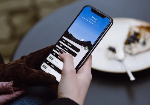 सन् २०२३ को चौथो त्रैमासिकमा ग्लोबल स्मार्टफोन ढुवानीमा वृद्धि, एप्पलको मात्रै ६.५ प्रतिशतले बढ्यो