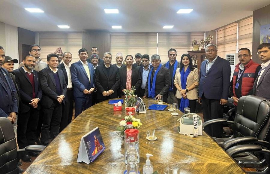 नेपाल टेलिकमको ब्रान्ड एम्बेसडरमा कलाकारद्वय मदनकृष्ण श्रेष्ठ र हरिवंश आचार्य नियुक्त