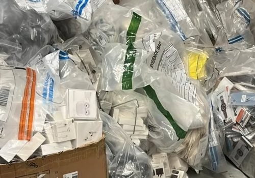 करिब १० करोड रुपैयाँ बराबरको नक्कली आईफोन उत्तरी आयरल्याण्डमा बरामद