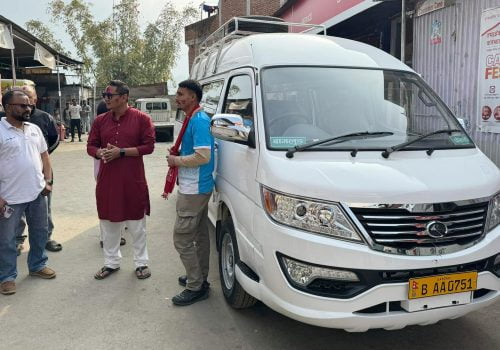 अब बागलुङ-पोखरा विद्युतीय माइक्रोबस