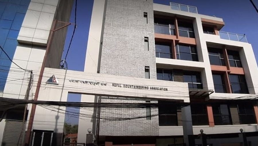 क्यूआर कोडमार्फत पर्वतारोहण संघमा रोयल्टी र अनुमति शुल्क तिर्न सकिने