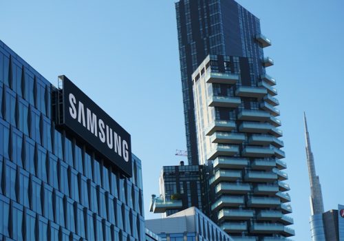 हालको रोलआउट पूरा भएपछि १०० मिलियन भन्दा धेरै ग्यालेक्सी डिभाइसले एआई सर्पोट गर्ने