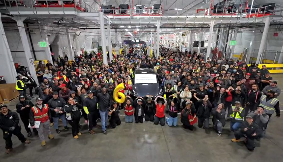 टेस्लाले आफ्नो ६० लाखौं युनिट विद्युतीय गाडी उत्पादन गरेको घोषणा