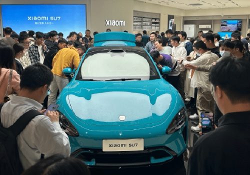 शाओमीको पहिलो इलेक्ट्रिक भेहिकल एसयू ७ चौबिस घण्टा भित्रै सोल्डआउट