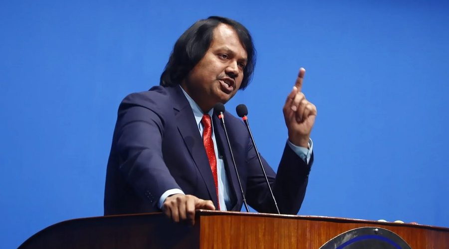 जेफ बेजोस, बिल गेट्स र इलन मस्क नेपाली भएर जन्मिएको भए हँसियाले घाटी छिनाइन्थ्योः डा.सिके राउत