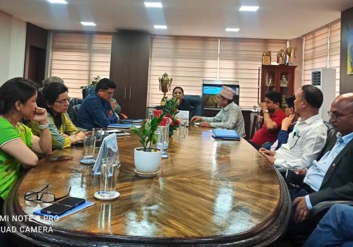 तेस्रो नवीकरण बापत एकमुष्ट करिब २० अर्ब रुपैयाँ तिर्ने बोर्ड निर्णयपछि टेलिकमका कर्मचारीहरु आन्दोलित