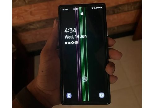 सामसङले ‘ग्रीन लाइन’ समस्या देखिएका ग्यालेक्सी एस२१ र एस२२ को निःशुल्क डिस्प्ले फेरिदिने