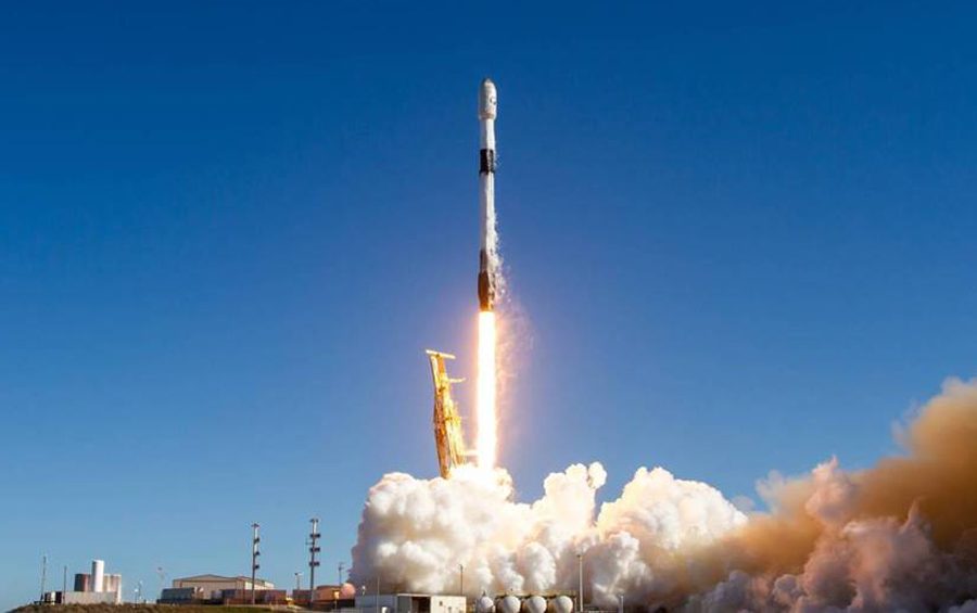 दक्षिण कोरियाद्वारा पहिलो पृथ्वी अवलोकन नानोस्याटेलाइट प्रक्षेपण