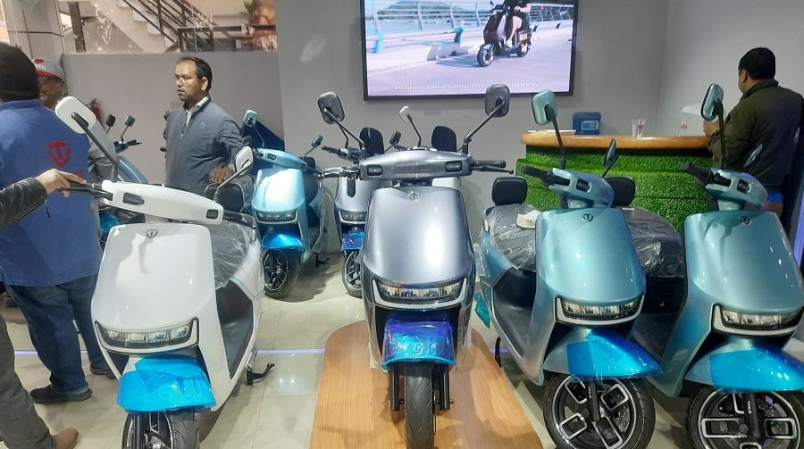 टेल्जी लायन इलेक्ट्रिक स्कुटरमा एक लाख किलोमिटर वारेन्टी