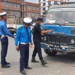 बढी धुवाँ फाल्ने सवारीसाधनका चालक कारबाहीमा