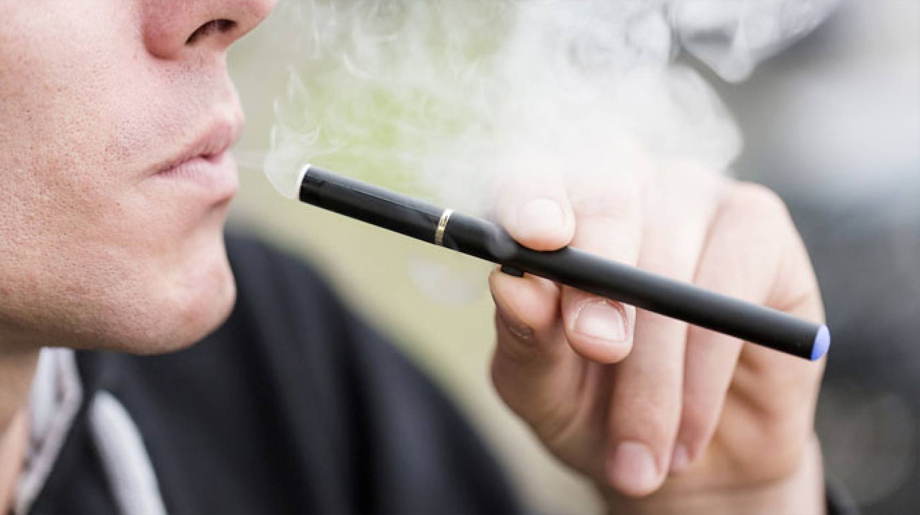 Cambodia warns of health hazards from smoking e-cigarettes