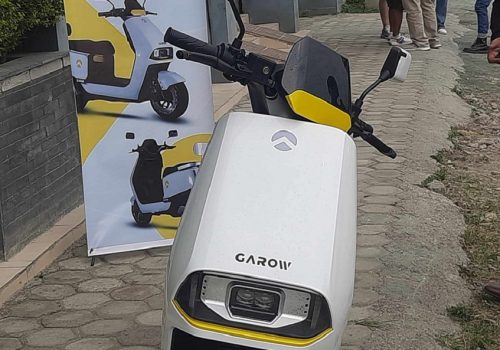 तीन लाख ६५ हजारमा ३५० किलोमिटर रेञ्ज दिने स्कुटर नेपालमा