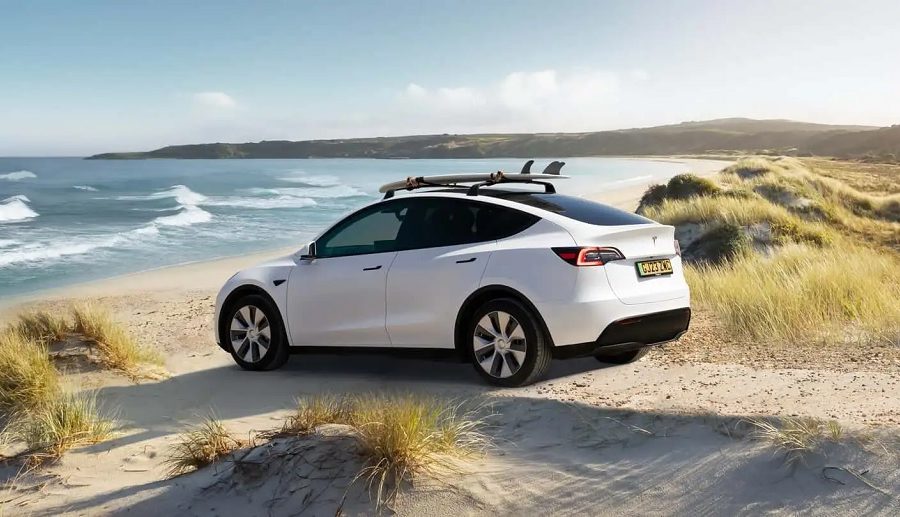 टेस्लाको अमेरिकामा मोडल वाई लंग रेञ्ज आरडब्ल्यूडी भर्सन लन्च