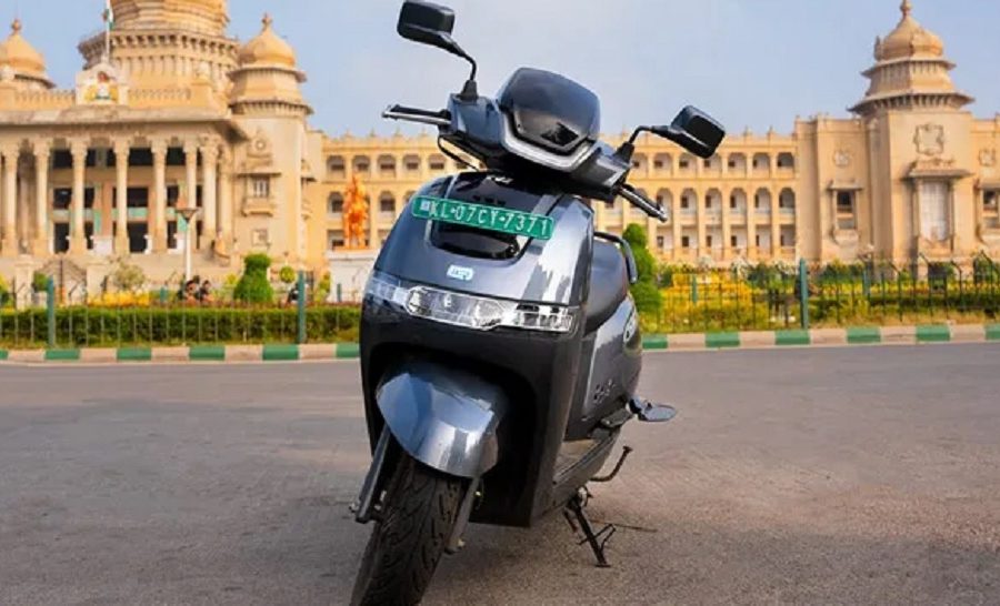 भारतमा सस्तो भेरियन्टको टीभीएस आईक्यू इलेक्ट्रिक स्कुटर लन्च