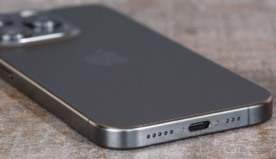 एप्पलले आईफोन ब्याट्रीहरू प्रतिस्थापन गर्न सजिलो बनाउनेः रिपोर्ट