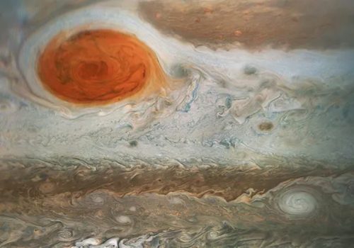 बृहस्पति ग्रहमा देखिने ठूलो रातो स्थानको रहस्य वैज्ञानिकहरुले पत्ता लगाए