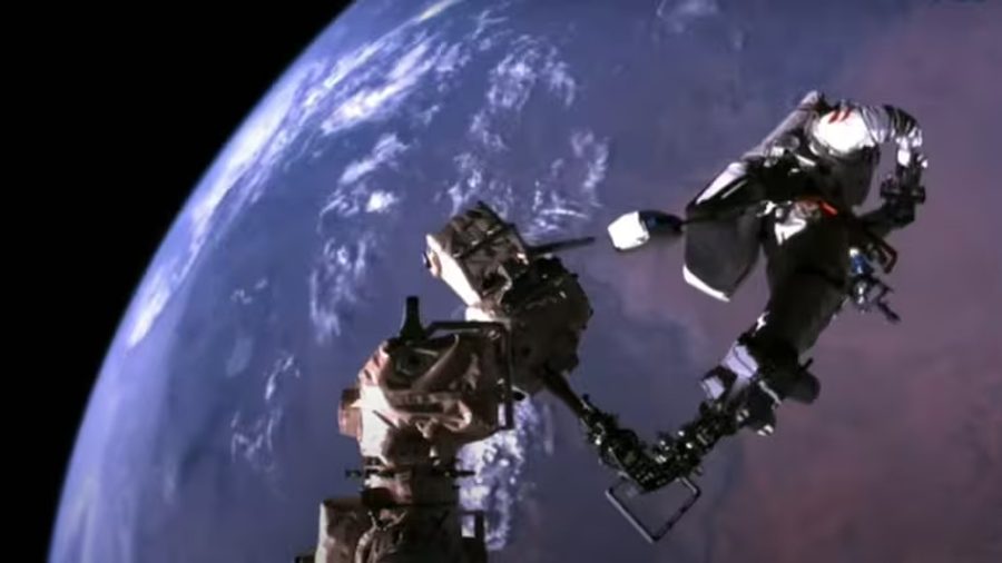 चिनियाँ अन्तरिक्ष यात्री पृथ्वीको ४५० किलोमिटर माथि अन्तरिक्षमा किन झुण्डिए, हेर्नुहोस् भिडियो