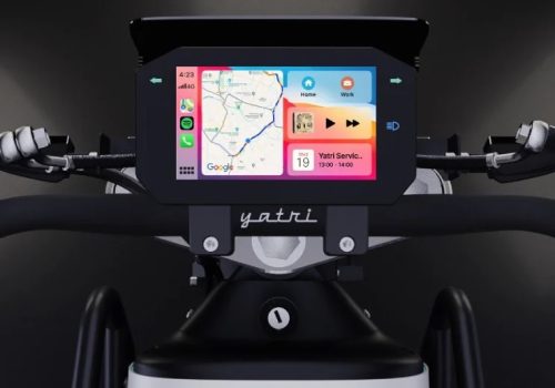 यात्रीले एप्पल कारप्ले र एन्ड्रोइड अटोसहित विश्वको पहिलो इलेक्ट्रिक दुईपाङ्ग्रे लन्च गर्ने