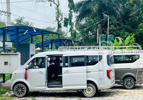 विद्युतीय गाडीले घटाएनन् भाडा