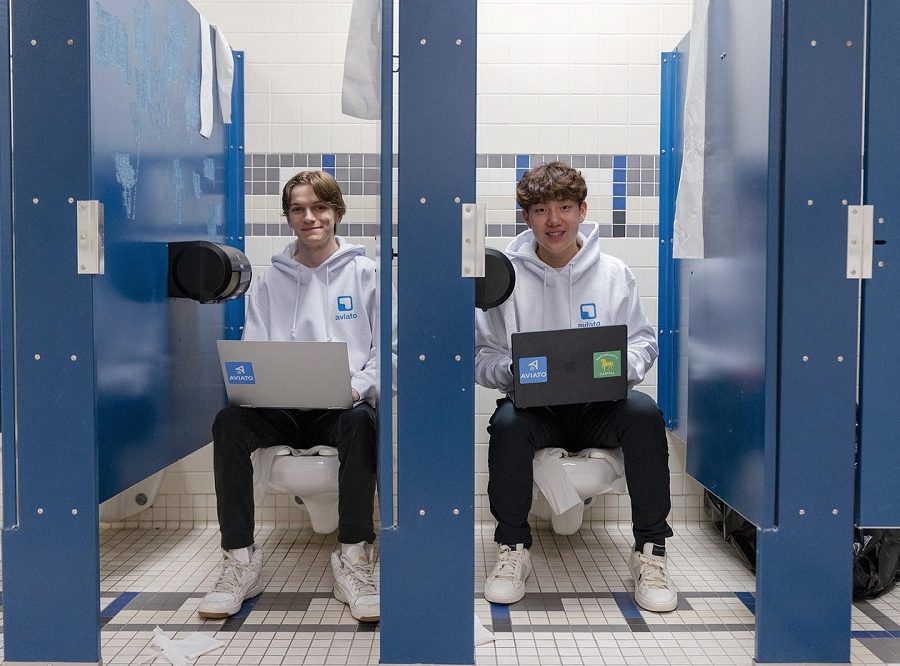 १७ वर्षे विद्यार्थीले शौचालयमा बसेर एप बनाए, २३ लाख डलर उद्यम पुँजी पाए